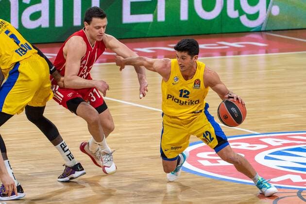 Zan Mark Sisko 31 (FC Bayern), John DiBartolomeo 12 (Maccabi Fox Tel Aviv), FC Bayern Basketball vs. Maccabi Tel Aviv, EuroLeague, 25.02.2021 Muenchen Bayern Deutschland