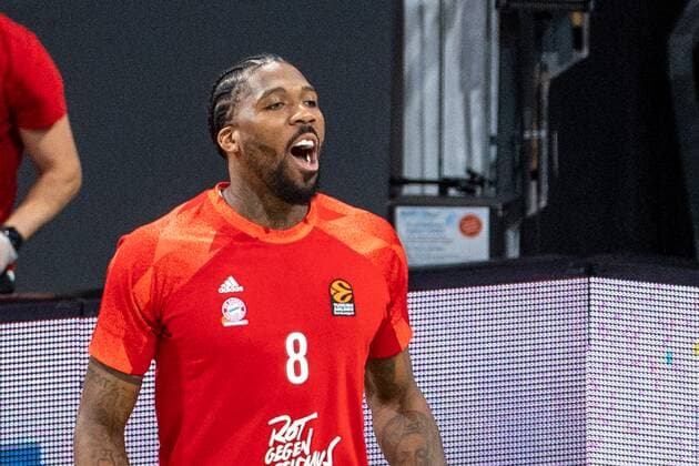 Siegesschrei von Jalen Reynolds 8 (FC Bayern), FC Bayern Basketball vs. Maccabi Tel Aviv, EuroLeague, 25.02.2021 Muenchen Bayern Deutschland