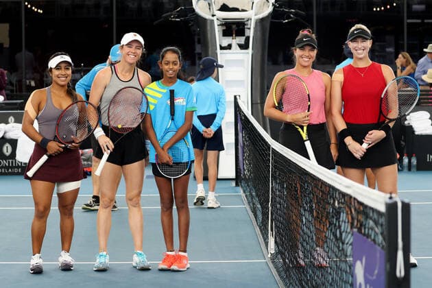 ADELAIDE, AUSTRALIA - FEBRUARY 26: Kaitlyn Christian and Sabrina Santamaria of United States and Alexa Guarachi of Chile and Desirae Krawczyk of United States before their doubles match on day five of the Adelaide International tennis tournament at Memorial Drive on February 26, 2021 in Adelaide, Australia. (Photo by Peter Mundy Speed Media Icon Sportswire) TENNIS: FEB 26 - Adelaide International Icon210226001