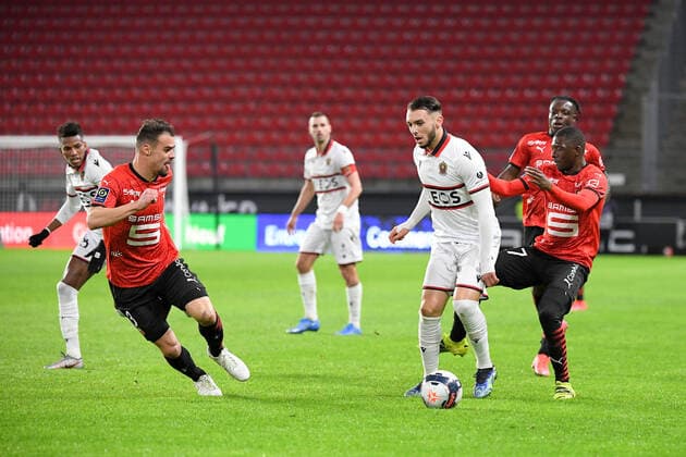 11 AMINE GOUIRI (NICE) - 03 DAMIEN DA SILVA (REN) FOOTBALL : Rennes vs Nice - Ligue 1 Uber Eats - 26 02 2021 FEP Panoramic 
