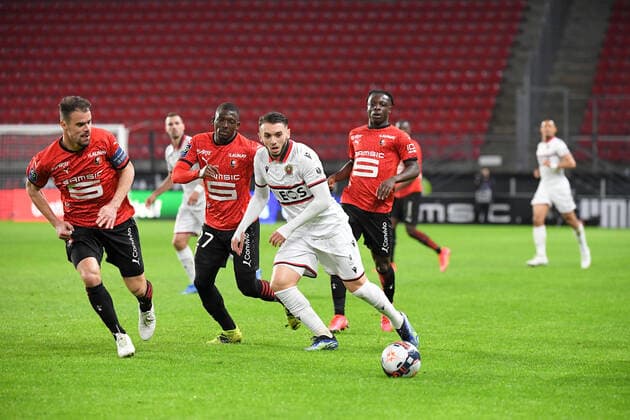 11 AMINE GOUIRI (NICE) - 03 DAMIEN DA SILVA (REN) FOOTBALL : Rennes vs Nice - Ligue 1 Uber Eats - 26 02 2021 FEP Panoramic 