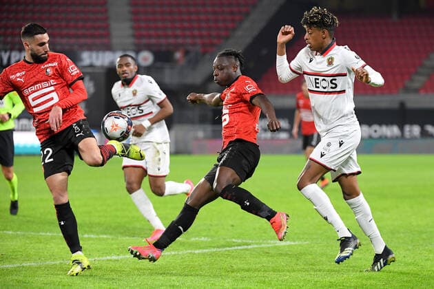 18 JEREMY DOKU (REN) - 03 ROBSON BAMBU ALVES DE BARROS (NICE) FOOTBALL : Rennes vs Nice - Ligue 1 Uber Eats - 26 02 2021 FEP Panoramic 