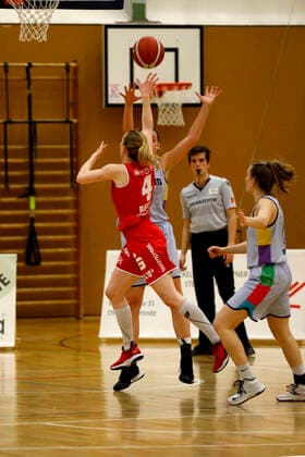 27.02.2021, 2. Toyota Damen Basketball Bundesliga Nord, DBBL, Saison 2020 2021, Damen, Chemcats Chemnitz - BG 89 Avides Hurricanes Andrea Baden, BG 89 Avides Hurricanes Chemnitz Sporthalle am Schlossteich Sachsen Germany