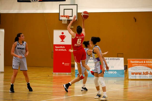 27.02.2021, 2. Toyota Damen Basketball Bundesliga Nord, DBBL, Saison 2020 2021, Damen, Chemcats Chemnitz - BG 89 Avides Hurricanes Mirja Beckmann, BG 89 Avides Hurricanes Chemnitz Sporthalle am Schlossteich Sachsen Germany