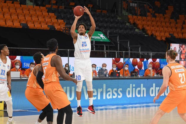 Deron Washington (Syntainics MBC 20) GER, Ratiopharm Ulm vs. Syntainics MBC Basketball , Maenner ,esaycredit, Basketball Bundesliga , 21.Spieltag , 27.02.2021 Foto:Eibner Tobias Baur GER, Ratiopharm Ulm vs. Syntainics MBC Basketball Bundesliga , 21.Ligaspieltag , Saion 2020 2021, 27.02.2021 Neu-Ulm Copyright: xBaur xEibner-Pressefotox EP_Toba