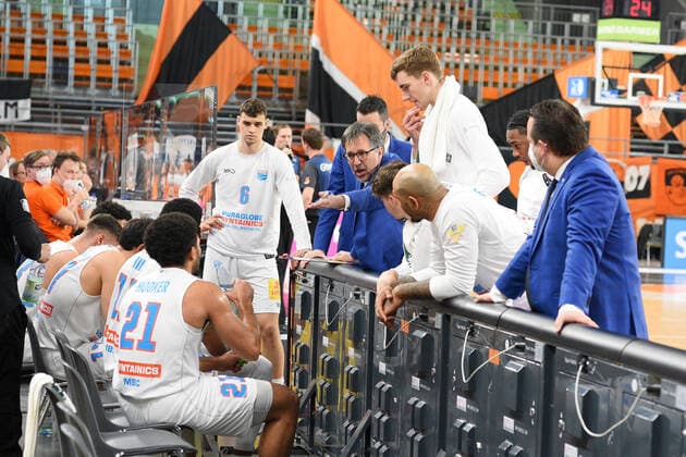 Time Out MBC durch Silvano Poropat (Syntainics MBC Haed Coach) GER, Ratiopharm Ulm vs. Syntainics MBC Basketball , Maenner ,esaycredit, Basketball Bundesliga , 21.Spieltag , 27.02.2021 Foto:Eibner Tobias Baur GER, Ratiopharm Ulm vs. Syntainics MBC Basketball Bundesliga , 21.Ligaspieltag , Saion 2020 2021, 27.02.2021 Neu-Ulm Copyright: xBaur xEibner-Pressefotox EP_Toba