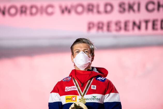 210227 Gold medalist Johannes Hosflot Klaebo of Norway at the Medal ceremony for the men?s cross-country skiing sprint of the FIS Nordic Ski World Championships on February 27, 2021 in Oberstdorf. Photo: Johanna Lundberg BILDBYRAN kod JL JL0084 skidor cross-country skiing langrenn fis nordic world ski championships vm ski-vm skid-vm medaljceremoni medal ceremony 3 bbeng Copyright: JOHANNAxLUNDBERG BB210227JL148