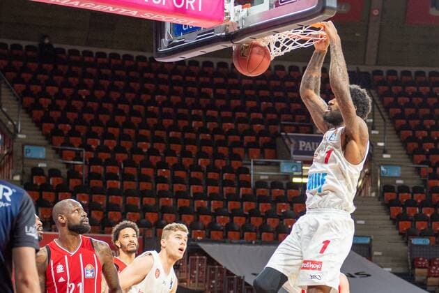 Perry Jones III 1 (s.Oliver Wuerzburg), dunk, FC Bayern Basketball vs. s.Oliver Wuerzburg, BBL, 28.02.2021 Muenchen Bayern Deutschland