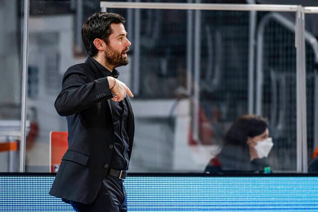 Coach Sebastian Gleim (Fraport Skyliners Frankfurt) Brose Bamberg - Fraport Skyliners Frankfurt - easyCredit-BBL - Basketball Bundesliga - Basketball Saison 2020 21 - 21. Spieltag, 28.02.2021 Bamberg, Brose Arena