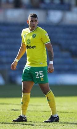 Onel Hernandez of Norwich City during the Sky Bet Championship match at Adams Park, High Wycombe. Picture date: 28th February 2021. Picture credit should read: David Klein Sportimage EDITORIAL USE ONLY. No use with unauthorised audio, video, data, fixture lists, club league logos or live services. Online in-match use limited to 120 images, no video emulation. No use in betting, games or single club league player publications. SPI-0928-0085