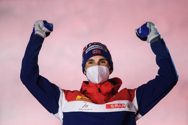 210228 Bronze medalist Hans Christer Holund of Norway at the Medal ceremony for the men?s cross-country skiing skiathlon during the FIS Nordic Ski World Championships on February 28, 2021 in Oberstdorf. Photo: Johanna Lundberg BILDBYRAN kod JL JL0087 skidor cross-country skiing langrenn fis nordic world ski championships vm ski-vm skid-vm 4 bbeng norge brons Copyright: JOHANNAxLUNDBERG BB210228JL145