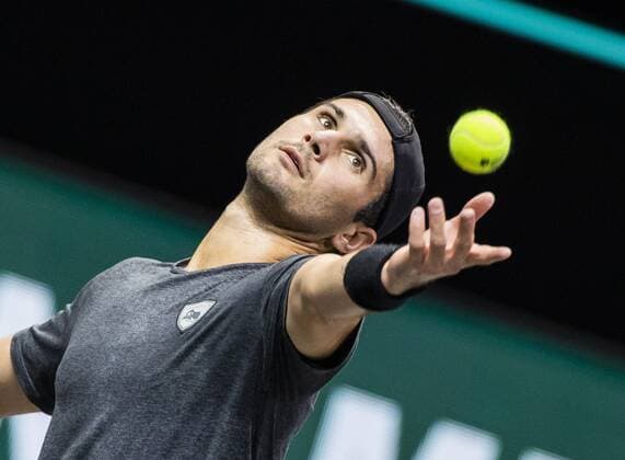 ROTTERDAM - Marcos Giron (USA) in action against Andrey Rublev (RUS) on the second day of the ABN AMRO World Tennis Tournament in Rotterdam, The Netherlands, 02 March 2021. The ATP, Tennis Herren tournament in Ahoy takes place without an audience due to the corona pandemic. ANP KOEN SUYK xVIxANPxSportx xxANPxIVx