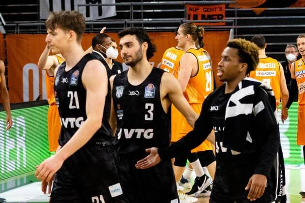 Ratiopharm Ulm gewinnt gegen die Hamburger Towers mit 89:76 Endstand GER, Ratiopharm Ulm vs. Hamburg Towers, easycredit 1.Bundesliga Basketball, 20.Spieltag, Saison 2020 21, 03.03.2021 Ratiopharm Ulm vs. BG Goettingen, 1.Basketball Bundesliga Neu-Ulm Copyright: xEibner-Pressefoto RogerxBuerkex EP_EER