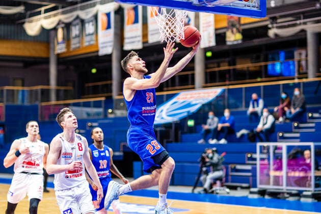 Michal Michalak ( 23 Syntainics MBC) waehrend der Begegnung Saison 2020-2021 (Herren) in der EasyCredit Bundesliga zwischen Syntainics MBC und Jobstairs Giessen 46ers in der Stadthalle Weissenfels am 3. March 2021 in Weissenfels, Sachsen Anhalt, Deutschland