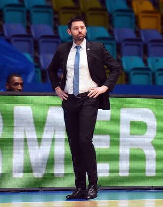 04.03.2021, xhbx, Basketball BBL Bundesliga, Frankfurt Skyliners - Rasta Vechta emspor, v.l. Trainer Sebastian Gleim (Head Coach, Fraport Skyliners Frankfurt) (DFL DFB REGULATIONS PROHIBIT ANY USE OF PHOTOGRAPHS as IMAGE SEQUENCES and or QUASI-VIDEO) Frankfurt am Main