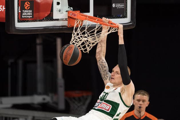 Basketball, Euroleague, FC Bayern München - Panathinaikos Athen. Im Bild Aaron WHITE (Panathinaikos Athen, 30) Korb Dunk. München Audi Dome Bayern Deutschland Copyright: Passion2Press.dex xMarkusxFischerx