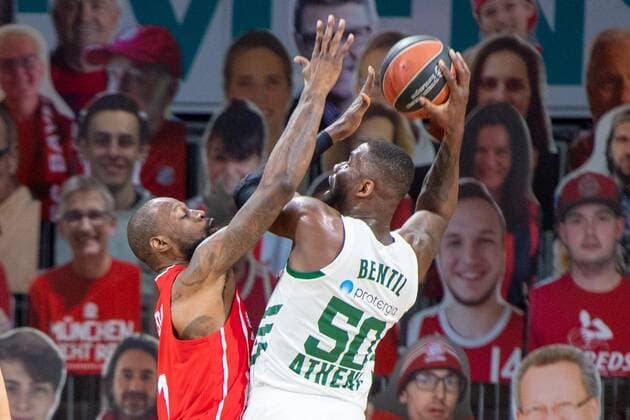 James Gist 21 (FC Bayern), Ben Bentil 50 (Panathinaikos Athen), FC Bayern Basketball vs. Panathinaikos Athen, EuroLeague, 04.03.2021 Muenchen Bayern Deutschland