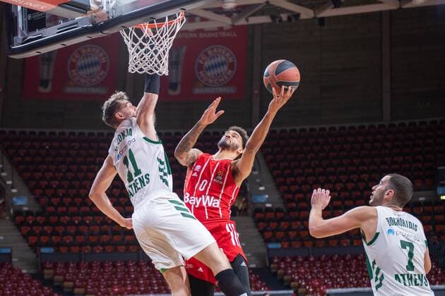 Sport Bilder des Tages M. Hezonja 11 (Panathinaikos Athen), Nick Weiler-Babb 0 (FC Bayern), FC Bayern Basketball vs. Panathinaikos Athen, EuroLeague, 04.03.2021 Muenchen Bayern Deutschland