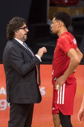 Basketball, Euroleague, FC Bayern München - Panathinaikos Athen. Im Bild Head Coach des FC Bayern München Andrea TRINCHIERI und Wade BALDWIN (FC Bayern München, 2) Aufwärmen. München Audi Dome Bayern Deutschland Copyright: Passion2Press.dex xMarkusxFischerx