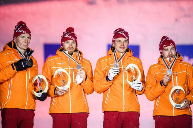 Nordische Ski WM in Oberstdorf, Langlauf, 4x10km Staffel der Herren, Siegerehrung 210305 Alexander Bolshunov, Artem Maltsev, Ivan Yakimushkin and Alexey Chervotkin of Russia celebrate with their silver medals at a medal ceremony for Men s Cross Country Skiing 4x10 Relay during the FIS Nordic Ski World Championships on March 5, 2021 in Oberstdorf. Photo: Johanna Lundberg BILDBYRAN kod JL JL0099 skidor cross-country skiing langrenn fis nordic world ski championships vm ski-vm skid-vm medaljceremoni medal ceremony 9 bbeng jubel Copyright: JOHANNAxLUNDBERG BB210305JL137