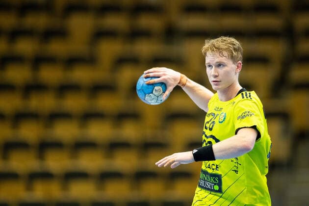 210306 Sävehofs Jonathan Edvardsson under handbollsmatchen i Handbollsligan mellan Sävehof och Hallby den 6 mars 2021 i Partille. Copyright: MICHAELxERICHSEN BB210306MI066