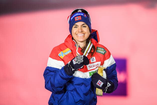 210306 Heidi Weng of Norway celebrates with her silver medal at a medal ceremony for the Women s Cross Country Skiing 30 km Classic Technique during the FIS Nordic Ski World Championships on March 6, 2021 in Oberstdorf. Photo: Johanna Lundberg BILDBYRAN kod JL JL0102 skidor cross-country skiing langrenn fis nordic world ski championships vm ski-vm skid-vm medaljceremoni medal ceremony 10 bbeng jubel celebration norge Copyright: JOHANNAxLUNDBERG BB210306JL177