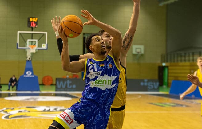 Basketball, 2. BL, Pro A, Tigers Tübingen - Phoenix Hagen Joel-Sadu Aminu (Phoenix Hagen, 21)¨¨¨Kirchheim Knights vs. Tigers Tübingen, 2. Basketball, Bundesliga, Pro A, Barmer 2 Basketball, Spieltag 24, Spielzeit 2020 2021, 05.03.2021, ¨¨ Kirchheim Knights - Tigers Tübingen, Basketball, 2. Bundesliga, Barmer 2 Basketball, Spieltag 24, Spielzeit 2020 2021, 27.02.2021 Kirchheim Copyright: xDennisxDuddek xEibnerxPressefotox EP_DDU