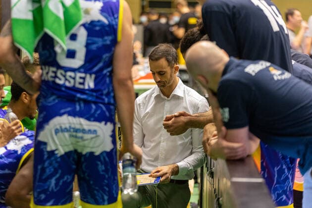 Basketball, 2. BL, Pro A, Tigers Tübingen - Phoenix Hagen Christopher Harris (Phoenix Hagen, Head Coach) ¨¨¨Kirchheim Knights vs. Tigers Tübingen, 2. Basketball, Bundesliga, Pro A, Barmer 2 Basketball, Spieltag 24, Spielzeit 2020 2021, 05.03.2021, ¨¨ Kirchheim Knights - Tigers Tübingen, Basketball, 2. Bundesliga, Barmer 2 Basketball, Spieltag 24, Spielzeit 2020 2021, 27.02.2021 Kirchheim Copyright: xDennisxDuddek xEibnerxPressefotox EP_DDU