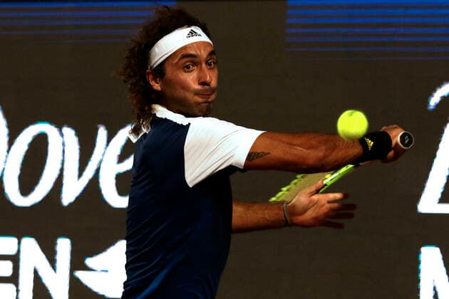 Santiago 9 Marzo 2021 El tenista Chileno Gonzalo Lama se enfrenta al tenista de Argentina, Juan Manuel Cerundolo, durante el ATP, Tennis Herren de Santiago realizado en San Carlos de Apoquindo. Javier Salvo Photosport ATP de Santiago Tarde 9 3 2021