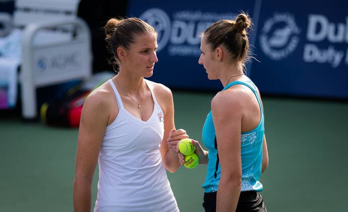 March 10, 2021, DUBAI, UNITED ARAB EMIRATES: Karolina Pliskova & Kristyna Pliskova of the Czech Republic playing doubles at the 2021 Dubai Duty Free Tennis Championships WTA, Tennis Damen 1000 tournament DUBAI UNITED ARAB EMIRATES - ZUMAa181 20210310_zaa_a181_106 Copyright: xRobxPrangex