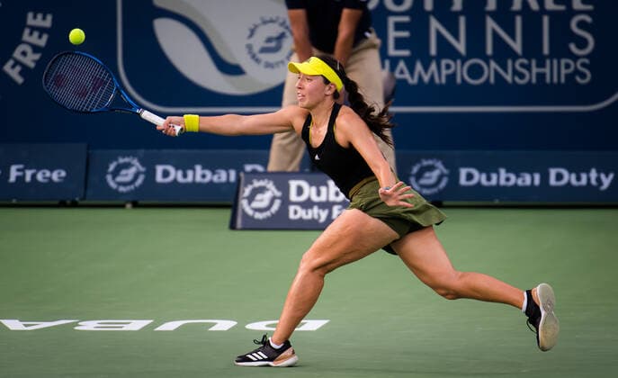 March 11, 2021, DUBAI, UNITED ARAB EMIRATES: Jessica Pegula of the United States in action during the quarter-finals at the 2021 Dubai Duty Free Tennis Championships WTA, Tennis Damen 1000 tournament against Elise Mertens of Belgium DUBAI UNITED ARAB EMIRATES - ZUMAa181 20210311_zaa_a181_047 Copyright: xRobxPrangex