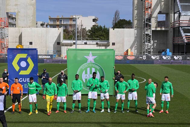 line up des joueurs de st etienne FOOTBALL : SCO Angers vs St Etienne - Ligue 1 Uber eats - 13 03 2021 JBAutissier Panoramic 