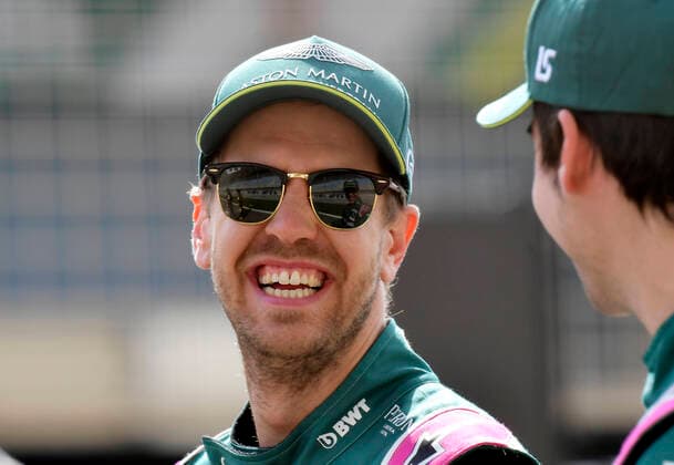 VETTEL Sebastian F1 Team Aston Martin FIA Formel 1 Testfahrten 2021 in Bahrain 1.Tag Am 12.03.2021 Bahrain International Circuit As-Sachir