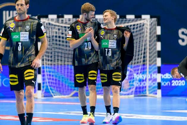 Handball, Maenner: Olympia-Qualifikation, Turnier, Gruppe 3, Deutschland - Slowenien Philipp Weber (Deutschland SC DHfK Leipzig), Timo Kastening (Deutschland MT Melsungen) Berlin Max-Schmeling-Halle Berlin Deutschland