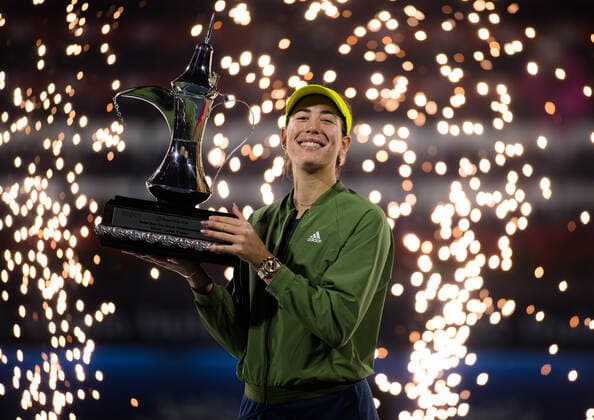 March 13, 2021, DUBAI, UNITED ARAB EMIRATES: Garbine Muguruza of Spain with the champions trophy after the final of the 2021 Dubai Duty Free Tennis Championships WTA, Tennis Damen 1000 tournament DUBAI UNITED ARAB EMIRATES - ZUMAa181 20210313_zaa_a181_248 Copyright: xRobxPrangex