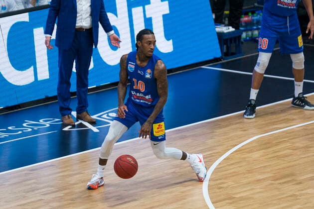 easyCredit Basketball Bundesliga, Hamburg, 13.03.2021 easyCredit Basketball Bundesliga, Hamburg Towers vs. SYNTAINICS MBC, Anthony Barber ( 10 SYNTAINICS MBC) Copyright: xBEAUTIFULxSPORTS Mohwinkelx