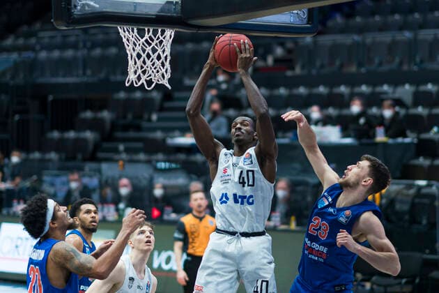 easyCredit Basketball Bundesliga, Hamburg, 13.03.2021 easyCredit Basketball Bundesliga, Hamburg Towers vs. SYNTAINICS MBC, Zac Cuthbertson ( 40 Hamburg Towers) Copyright: xBEAUTIFULxSPORTS Mohwinkelx