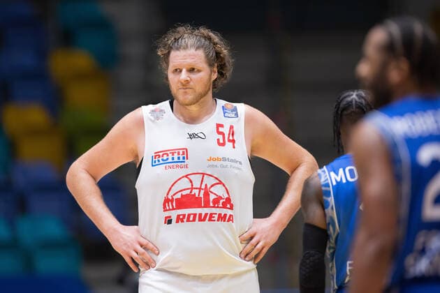 Fraport Skyliners - JobStairs Giessen 46ers, easyCredit BBL John Bryant (Giessen, 54). Basketball-Spiel der easyCredit BBL zwischen den Fraport Skyliners und den JobStairs Giessen 46ers am 13. Maerz 2021 in der Fraport-Arena in Frankfurt am Main., Frankfurt am Main Hessen Deutschland Fraport-Arena
