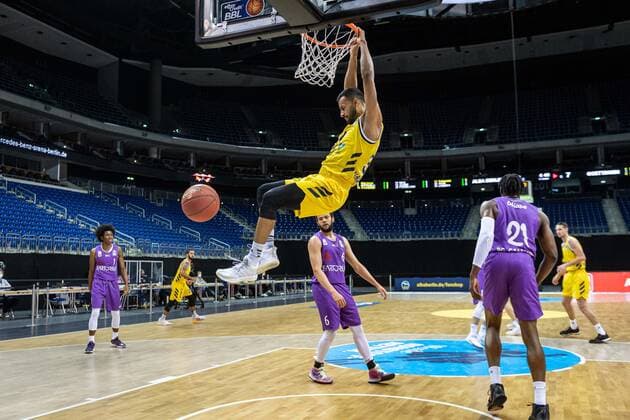 Basketball Berlin 14.03.2021 Saison 2020 2021 1. Bundesliga easyCredit BBL Alba Berlin - BG Göttingen Johannes Thiemann (Alba Berlin, No.32)