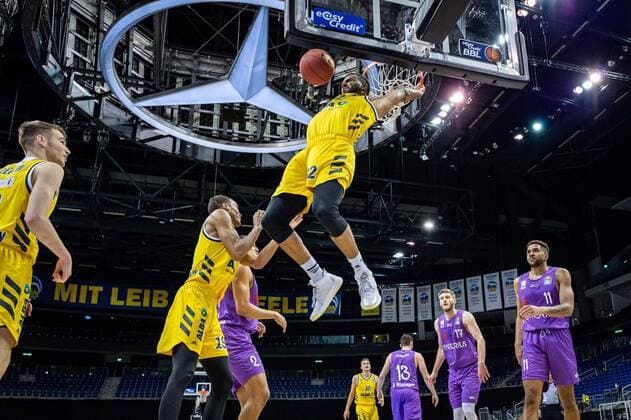 Basketball Berlin 14.03.2021 Saison 2020 2021 1. Bundesliga easyCredit BBL Alba Berlin - BG Göttingen Johannes Thiemann (Alba Berlin, No.32)