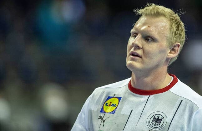 Berlin, 14.03.2021, Handball: Olympia-Qualifikation der Maenner, Algerien - Deutschland, Max-Schmeling-Halle. Deutschlands Patrick Wiencek steht auf dem Spielfeld. Algerien - Deutschland