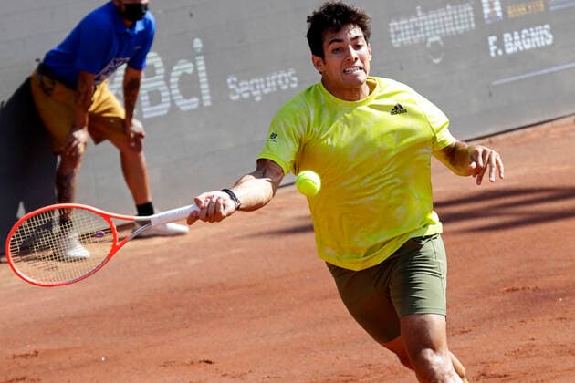 Santiago14 Marzo 2021 El tenista Chileno Cristian Garin se enfrenta al tenista Argentino Facundo Bagnis, durante la final del ATP, Tennis Herren de Santiago, realizado en San Carlos de Apoquindo Javier Salvo Photosport ATP de Santiago Final 14 3 2021