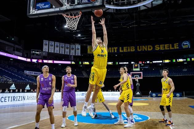 Basketball Berlin 14.03.2021 Saison 2020 2021 1. Bundesliga easyCredit BBL Alba Berlin - BG Göttingen Tim Schneider (Alba Berlin, No.10)