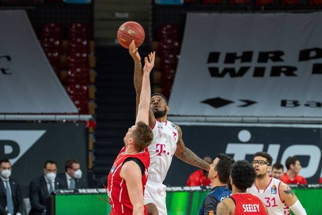 James Thompson IV 3 (Telekom Baskets Bonn), FC Bayern Basketball vs. Telekom Baskets Bonn, BBL, 16.03.2021 Muenchen Bayern Deutschland