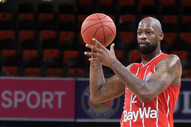16.03.2021, FC Bayern Baskets vs Telekom Baskets Bonn, Audi Dome, Muenchen, im Bild: James Gist (FCB Basketball)