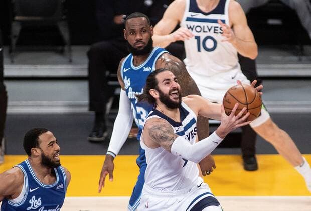 Ricky Rubio 9 of the Minnesota Timberwolves goes for a layup past LeBron James 23 of the Los Angeles Lakers during their regular season NBA, Basketball Herren, USA game with Minnesota Timberwolves at the Staples Center in Los Angeles, California, on 16 March 2021. Lakers vs Timberwolves !ACHTUNG: NUR REDAKTIONELLE NUTZUNG!  Copyright: xJAVIERxROJASx AME3412 20210317-637515525477585973
