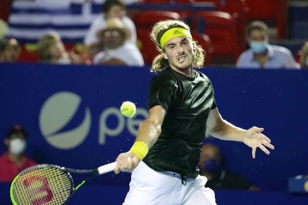Stefanos Tsitsipas of Greece returns a ball against French Benoit Paire, during the second day of activities of the Mexican Tennis Open in Acapulco, Guerrero state, Mexico, 16 March 2021. EFE David Guzmán Mexican Tennis Open in Acapulco !ACHTUNG: NUR REDAKTIONELLE NUTZUNG!  Copyright: xDavidxGuzmánx MEX7238 20210317-637515568944525874
