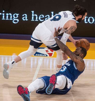 March 16, 2021, Los Angeles, California, USA: Ricky Rubio 9 of the Minnesota Timberwolves wins a ball over LeBron James 23 of the Los Angeles Lakers during their regular season NBA, Basketball Herren, USA game on Tuesday March 16, 2021 at the Staples Center in Los Angeles, California. Lakers defeat Timberwolves, 137-121. PI Los Angeles USA - ZUMAp124 20210316_zaa_p124_032 Copyright: xJAVIERxROJASx