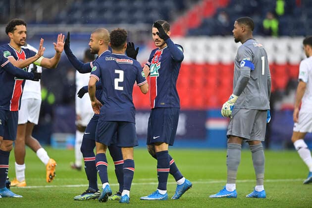 Joie des joueurs du PSG apres le but de Mauro Icardi (PSG) FOOTBALL : PSG vs LOSC - 1 8 finale coupe de france - 17 03 2021 JBAutissier Panoramic 