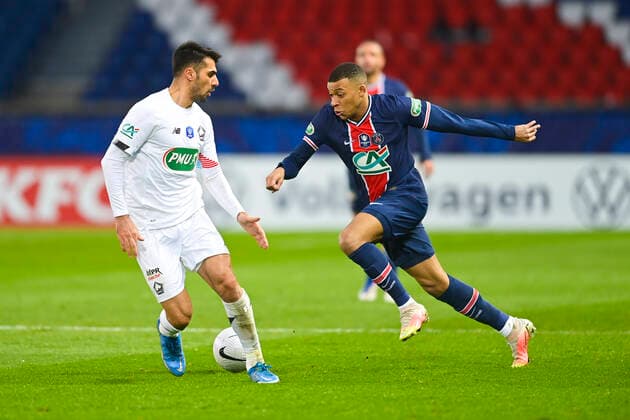 Kylian Mbappe (PSG) FOOTBALL : PSG vs LOSC - 1 8 finale coupe de france - 17 03 2021 JBAutissier Panoramic 